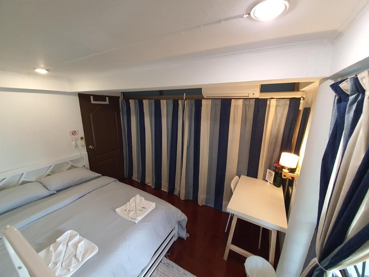 Home16 Sukhumvit16 Bangkok Kültér fotó